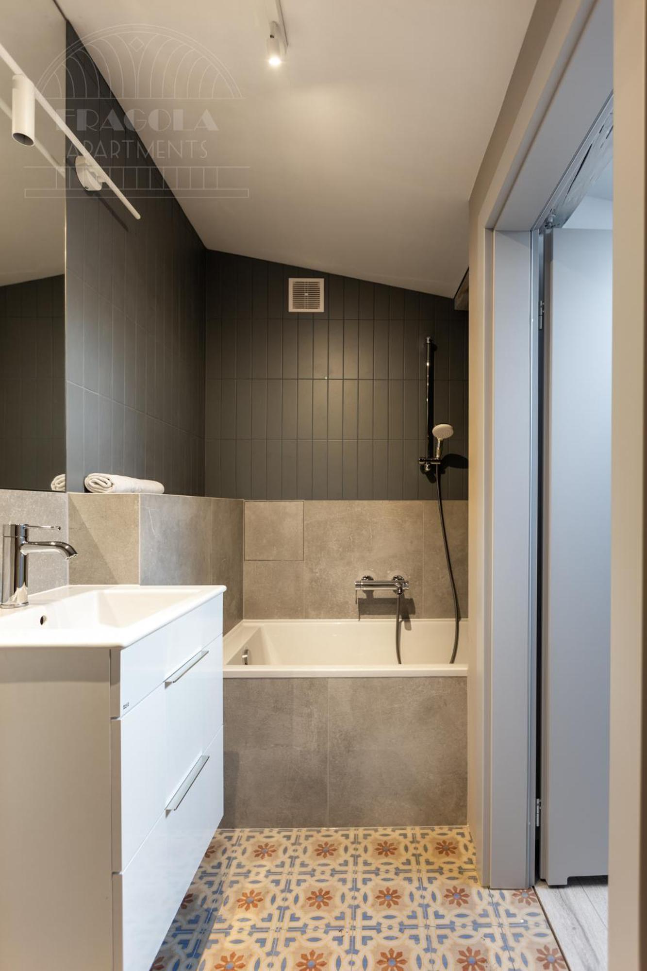 Spacious Apartment 11 Pax, Vistula River - Fragola Apartments 크라쿠프 외부 사진